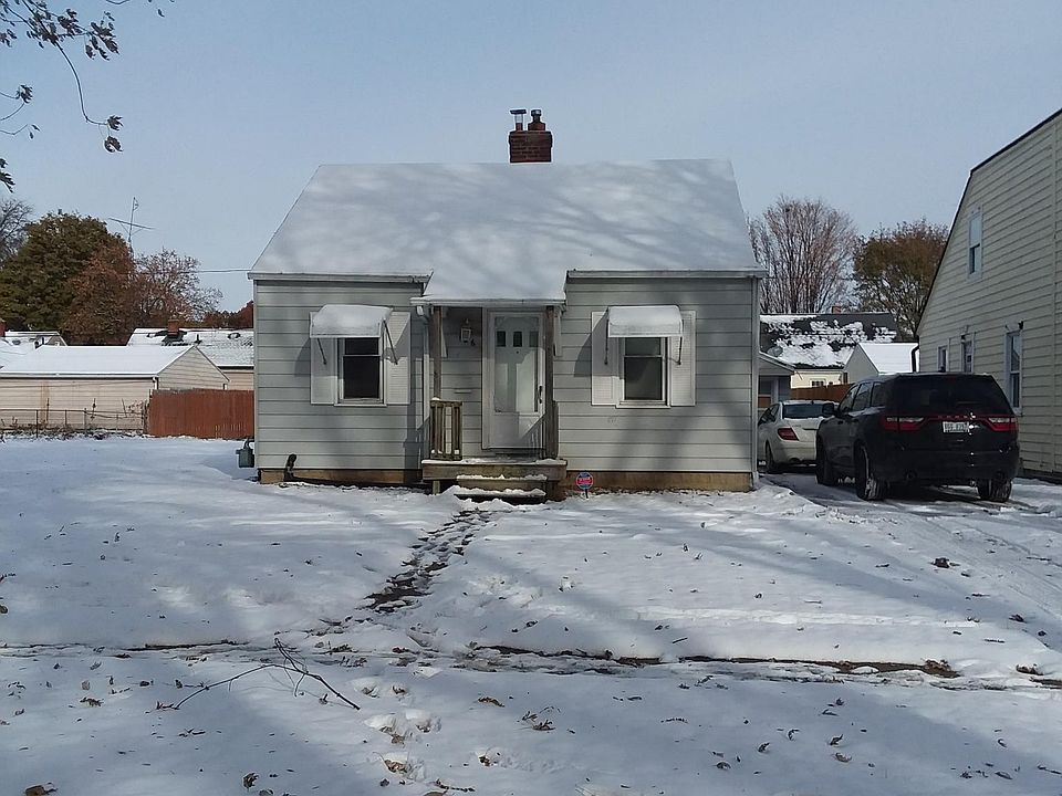 Front View of Home