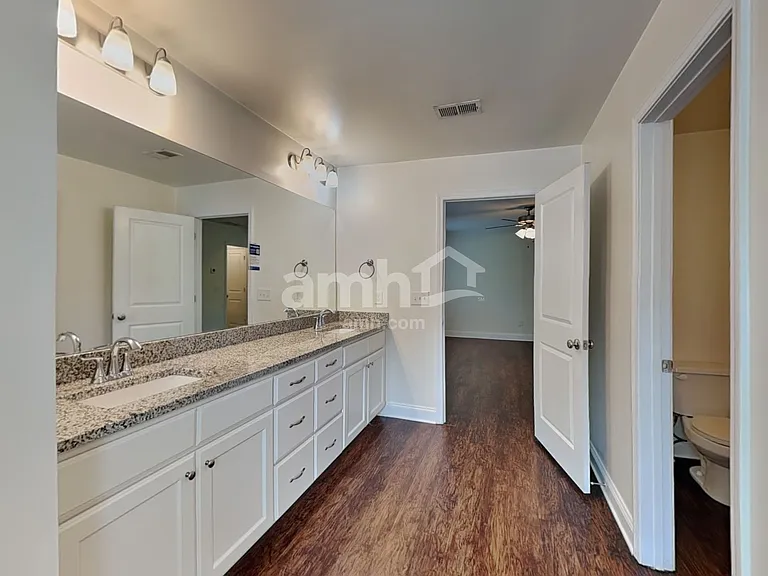 134 McBee St — Photo 11