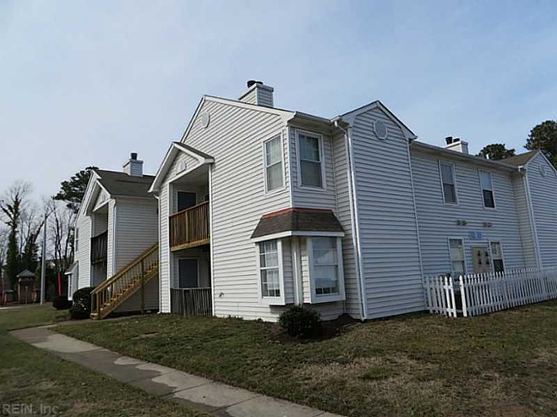 1st image of 2200 Rock Cliff Reach APT B