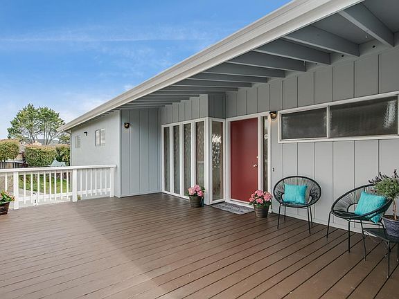 3rd image of 433 Miramar Dr