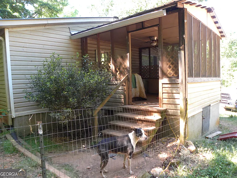 2627 Cole Rd — Photo 17