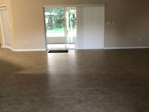 Front door view to lanai