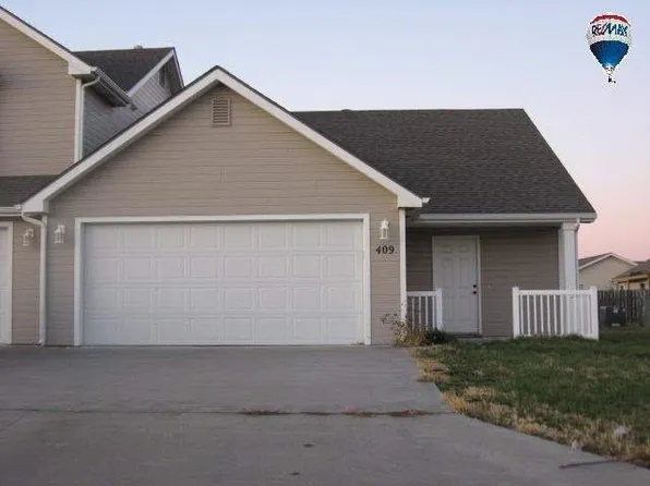 409 Brookmont Dr, Manhattan, KS 66502