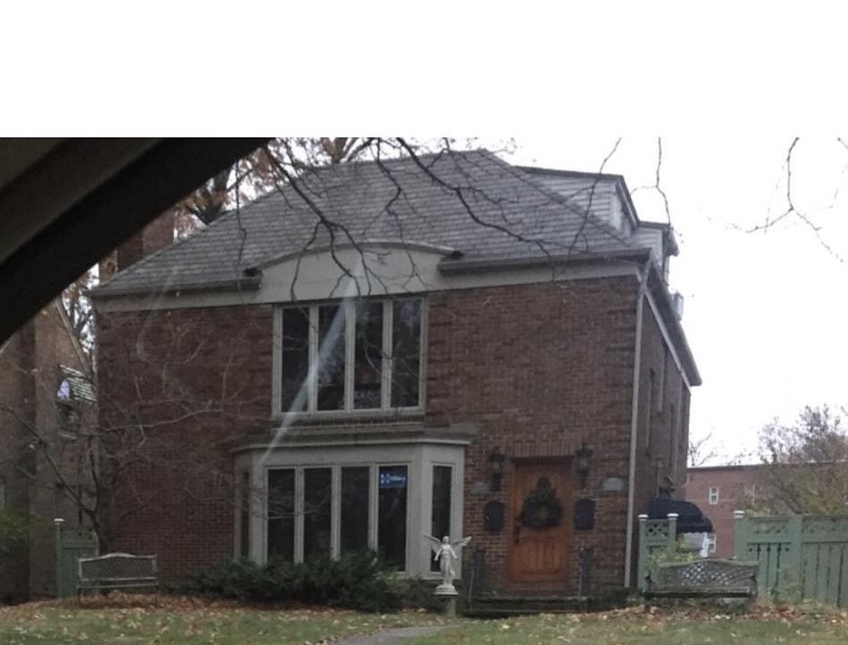 1st image of 14517 Lake Ave