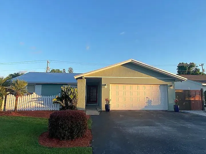 1268 Lake Shore Dr — Photo 7