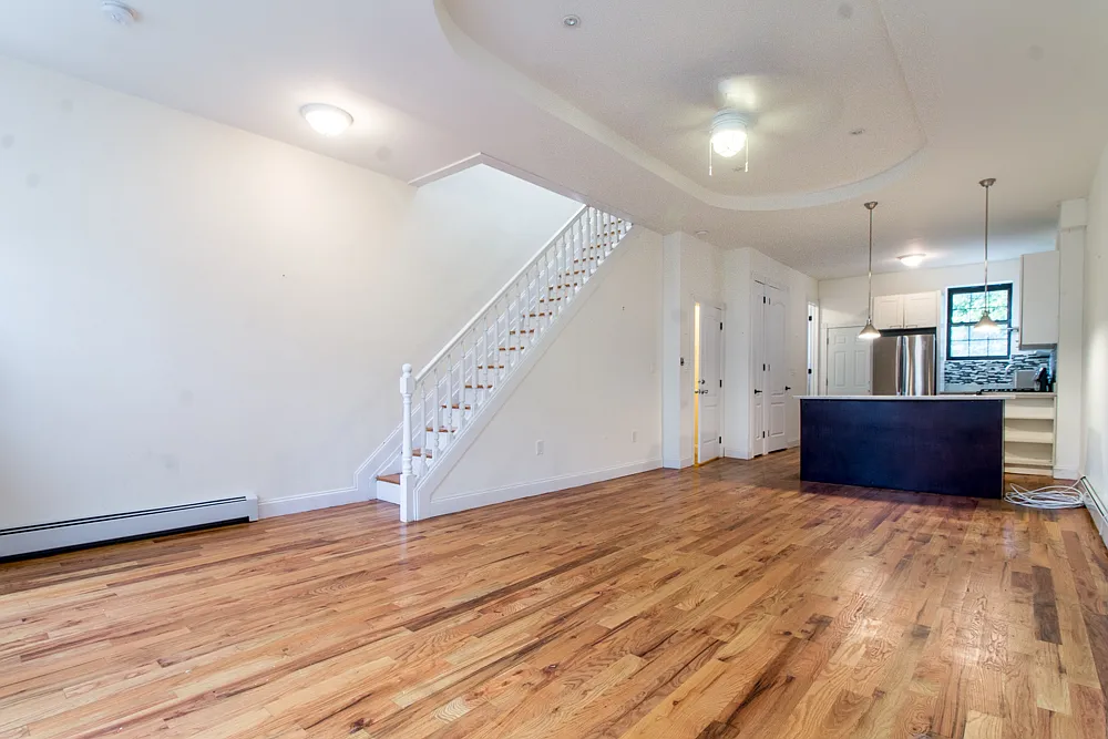 Building Photo - 257A Sumpter St #2