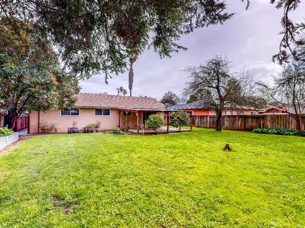 2231 Rivera Drive, Santa Rosa, CA 95409