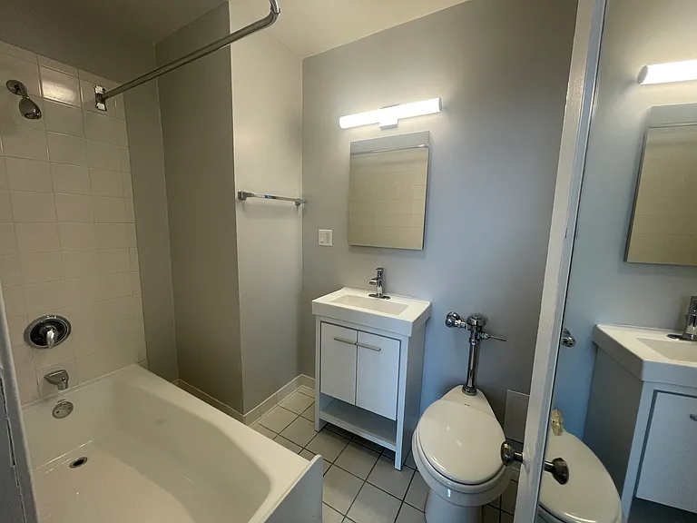 3330 N Lake Shore Dr — Photo 26