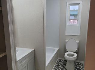 108 Rodeo Dr E, Fort Gibson, OK 74434