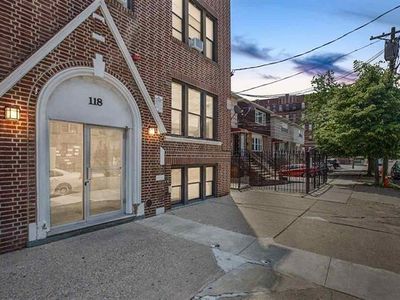 118 Corbin Ave APT B1, Jersey City, NJ, 07306