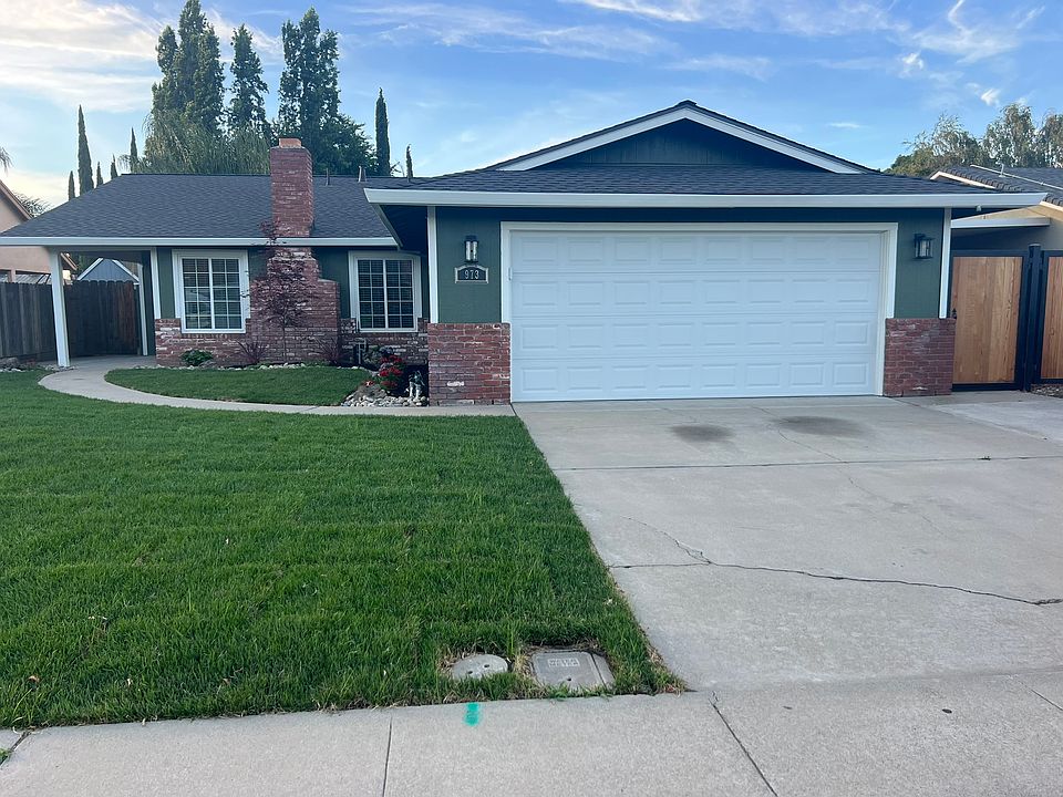 1st image of 973 Fernwood Dr