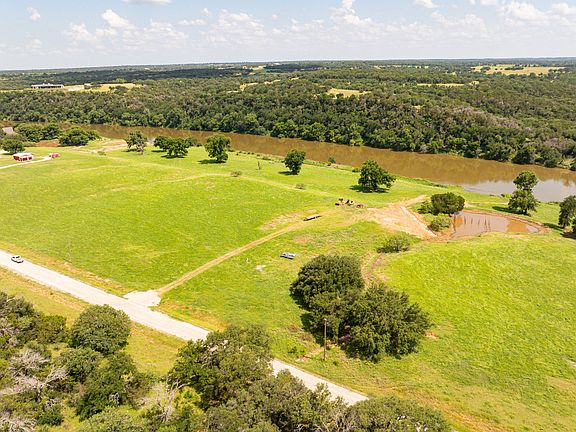 4th image of 2105 River Shoals Rd