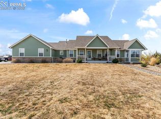 685 Green Gables Way, Bennett, CO 80102