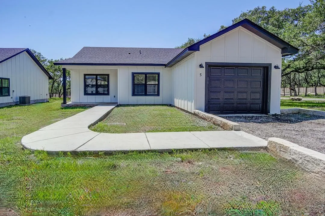 2 bed, 1520 sqft, $2,150 — Photo 1