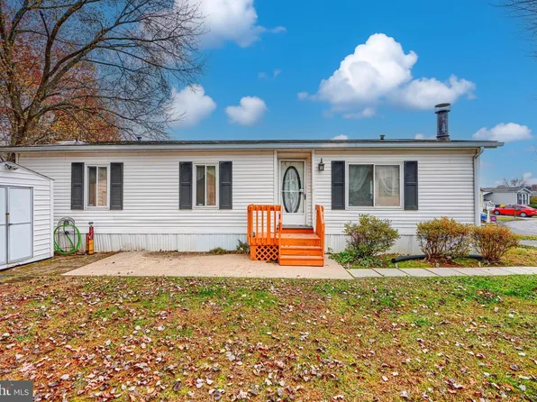 117 Rodeo Cir, Middle River, MD 21220