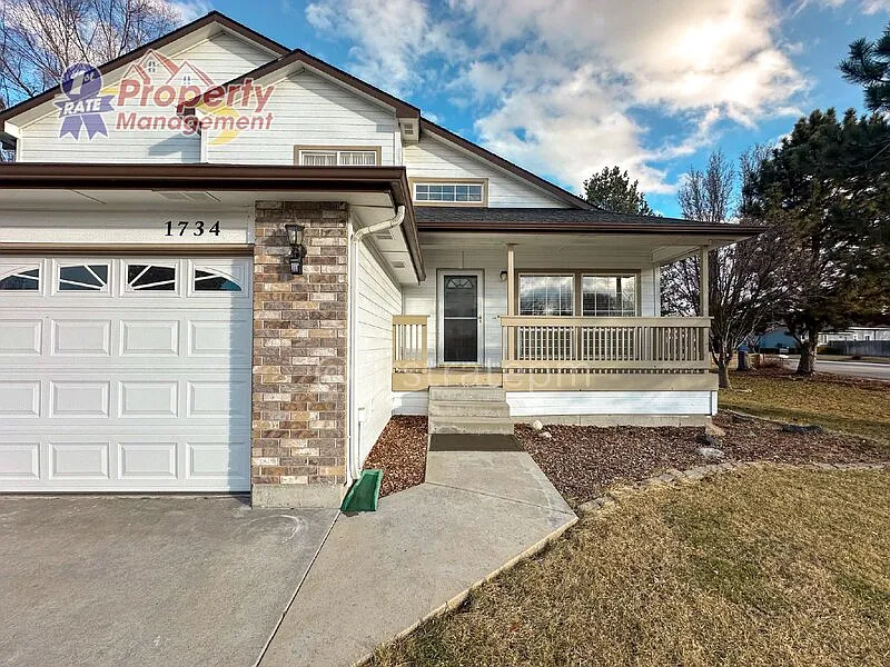 Building Photo - 1734 E Summerridge Dr