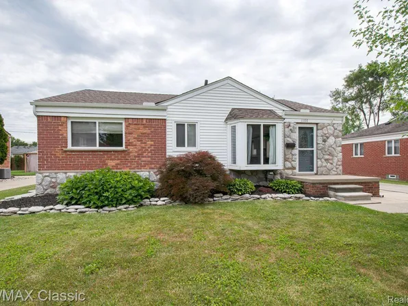 11100 Haller St, Livonia, MI 48150