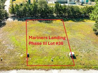 121 S Mariners Way, Carrabelle, FL 32322