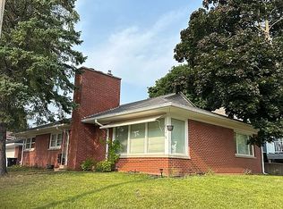 600 E D St, Iron Mountain, MI 49801