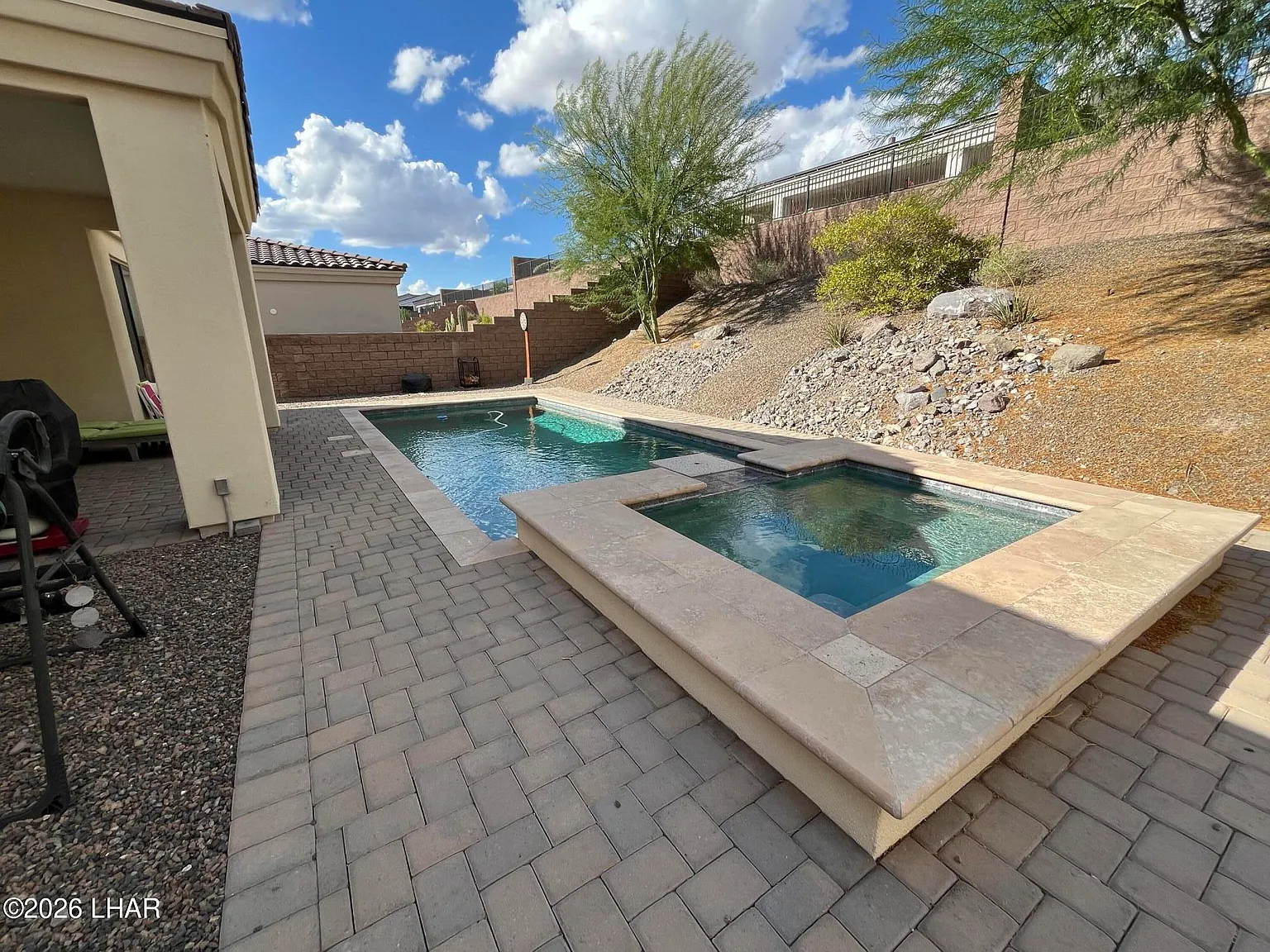 2 bed, 3.0 bath, 1532 sqft, $2,650 — Photo 2