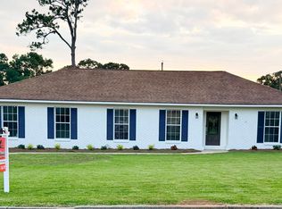 15 Duff St, Columbia, MS 39429