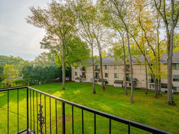 Tanglewood, 700 Platt St APT 33, Niles, MI 49120
