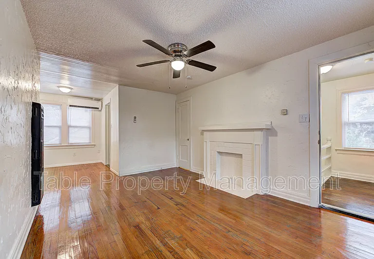3200 NW 16th St #1/2 — Photo 12