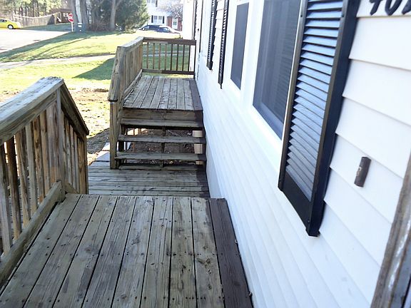 2nd image of 407 Cobbler Dr