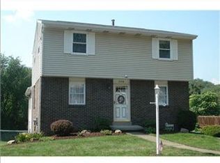 208 Boyce Park Dr, Pittsburgh, PA 15239