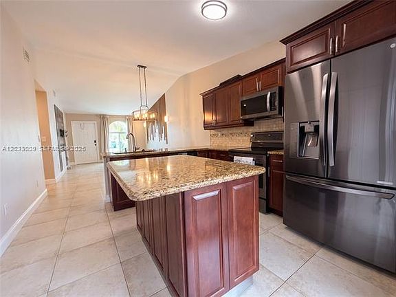 2nd image of 7675 NW 181st St