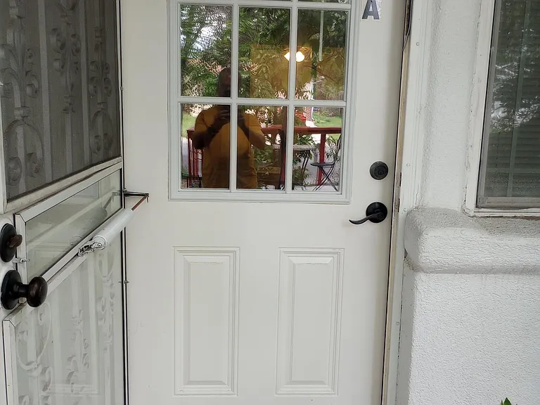 Owens St — Photo 12