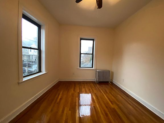 3rd image of 2803 Kennedy Blvd #A8