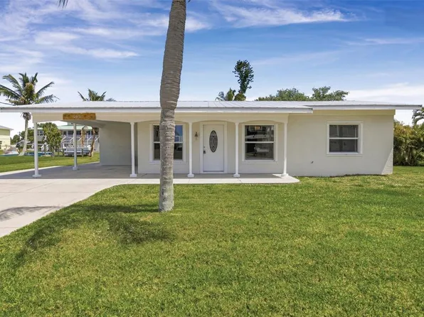 10451 Marion St, Englewood, FL 34224