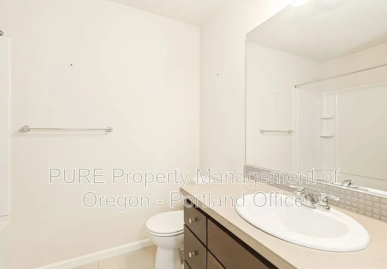 6714 NW 158th Ave — Photo 20