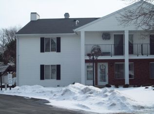 41 University Dr, Fond Du Lac, WI 54935