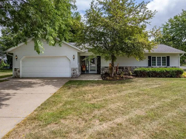 708 Viking View Drive, Reedsburg, WI 53959