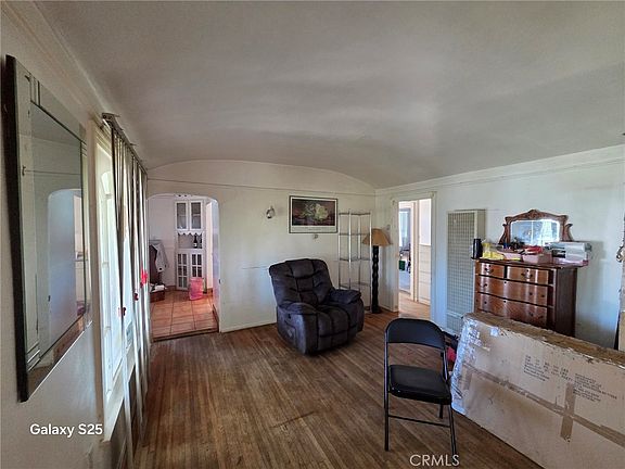 4th image of 9613 Virginia Ave