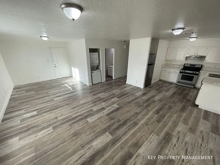 6945 Mendon Ln #3 — Photo 1