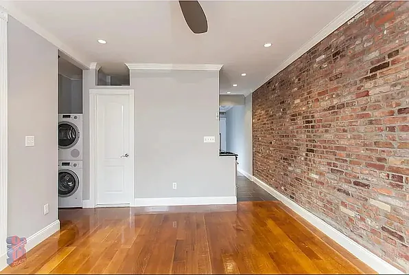 Rented by REAL New York | media 4