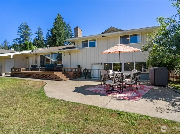 8515 94th Street SW, Lakewood, WA 98498