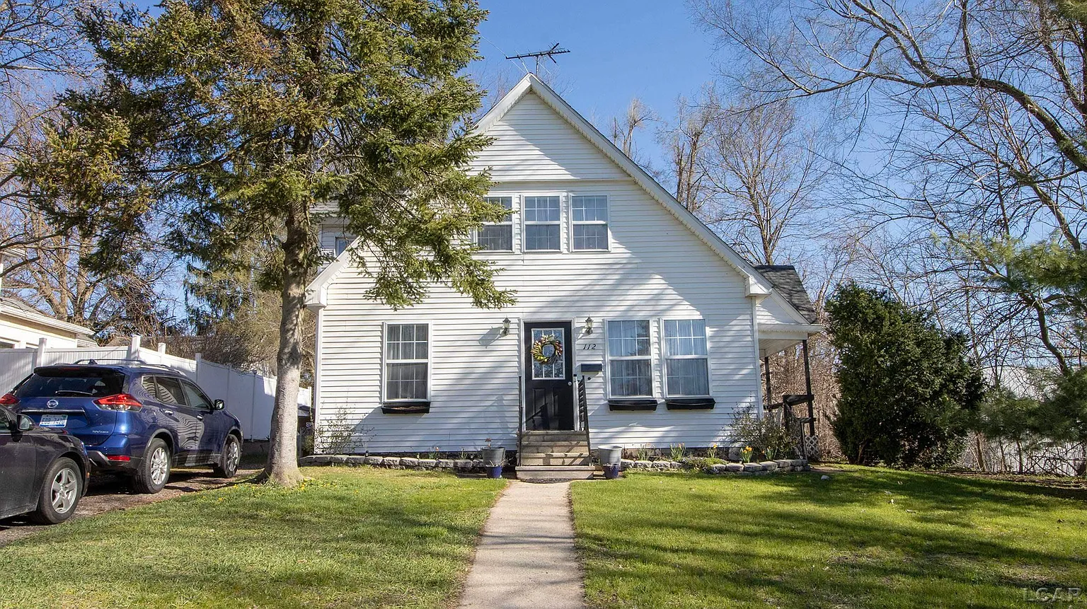 112 Seward St photo 1