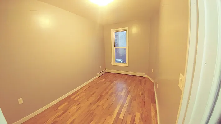 Rented by Reginald Jacobs | media 44