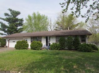 38983 12th Ave, North Branch, MN 55056