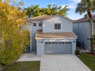 11734 NW 1st Ct, Pompano Beach, FL 33071