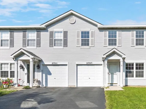 2707 River Bend Ln, Plainfield, IL 60586