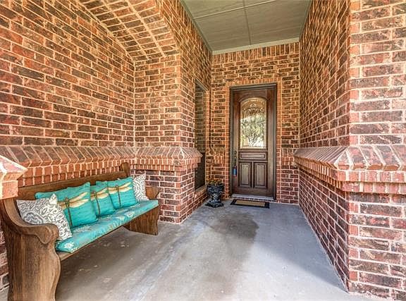 3rd image of 8004 Camino Dr
