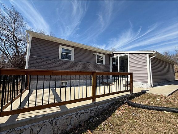 4th image of 3007 New Jersey Ave