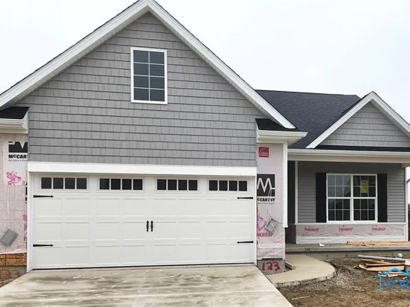 2447 Cross Ridge Rd, Perrysburg, OH 43551