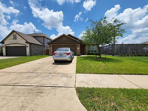 10739 Chestnut Path Way Photo 1