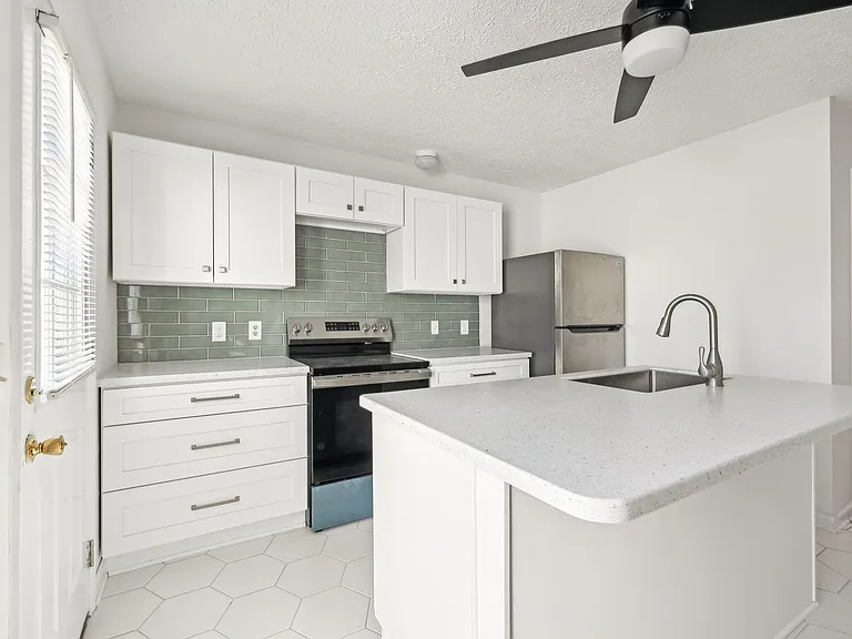 217 Walton Ferry Rd #108 — Photo 18